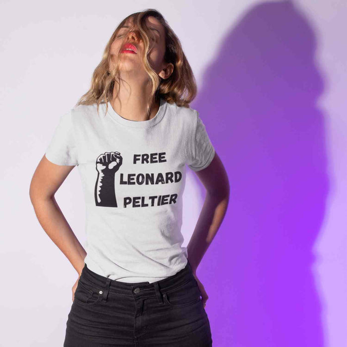 Free Leonard Peltier - fist | Lightweight Tee