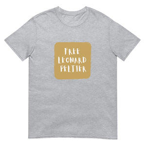 Free Leonard Peltier - b&w | Lightweight Tee